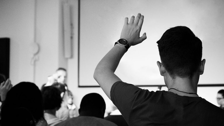 סדנאות לבתי ספר